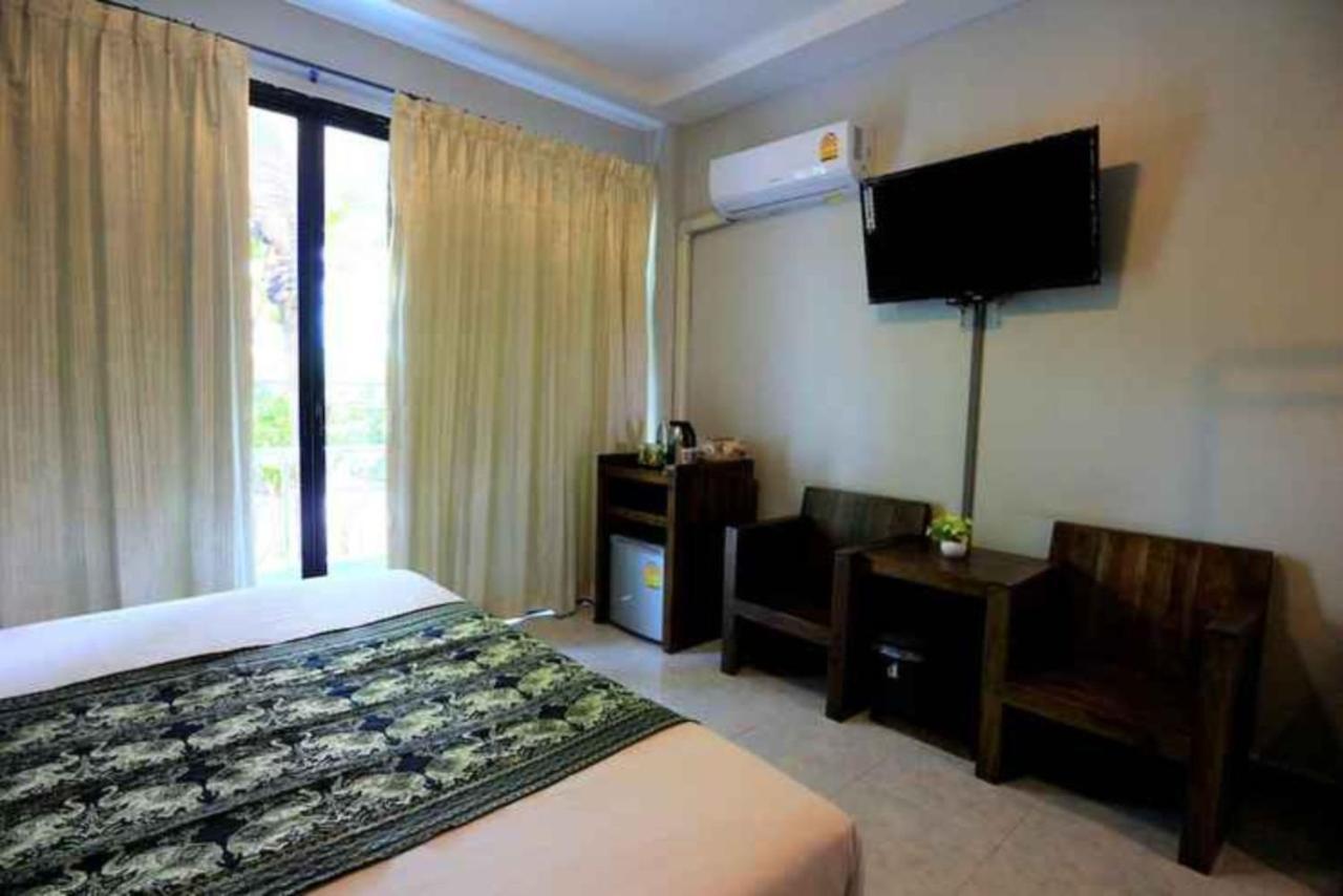 Platinum Place Bangkok Esterno foto